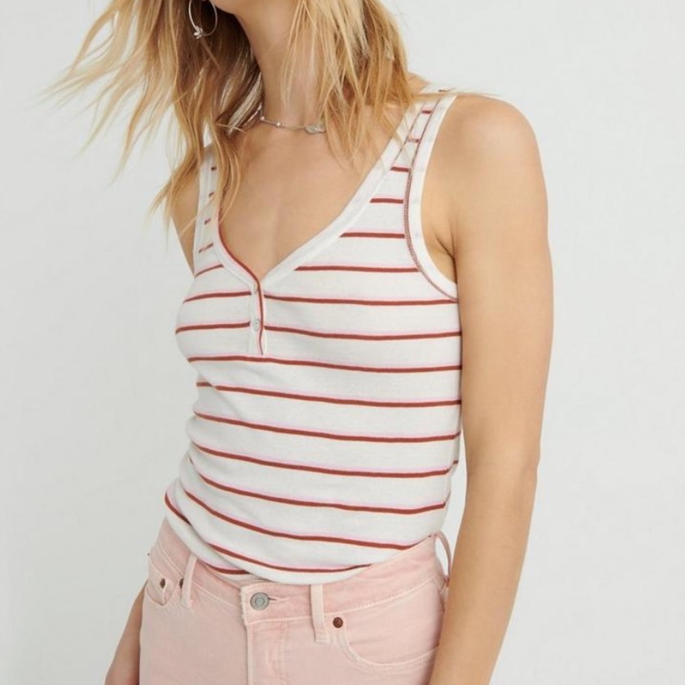 Lucky brand tank NWT - Picture 2 of 6